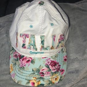 Brand new robin Ruth Italia hat